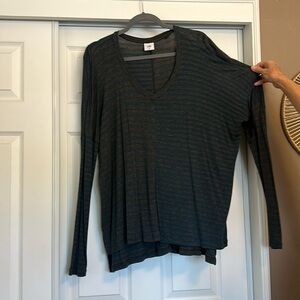 CAbi long sleeve V-neck tee, size M
